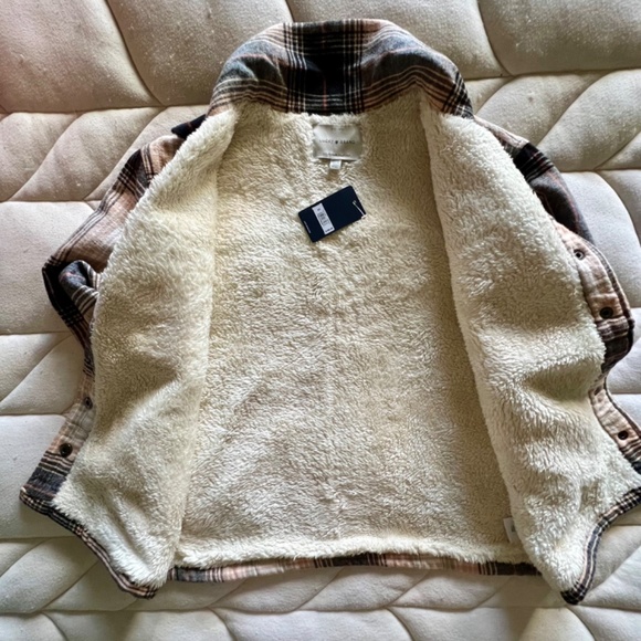 Lucky Brand flannel fleece jacket - Picture 2 of 4